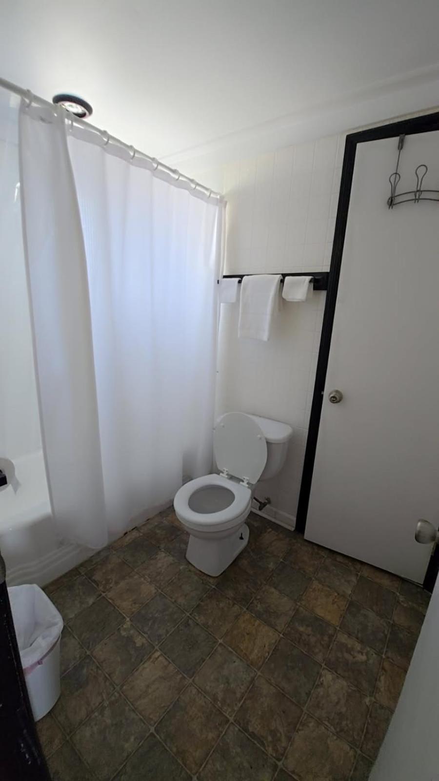 Spruce Pine Inn Luaran gambar